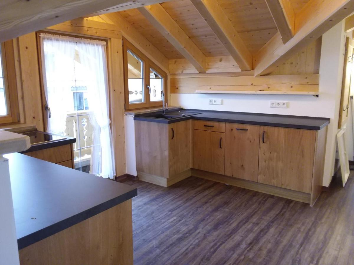 Ferienwohnungen Satzger Mittenwald Bagian luar foto